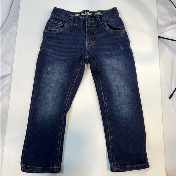 Cat & Jack Kids' Blue Jeans, super stretch, 4T, straight leg, adjustable waist - Picture 1 of 6